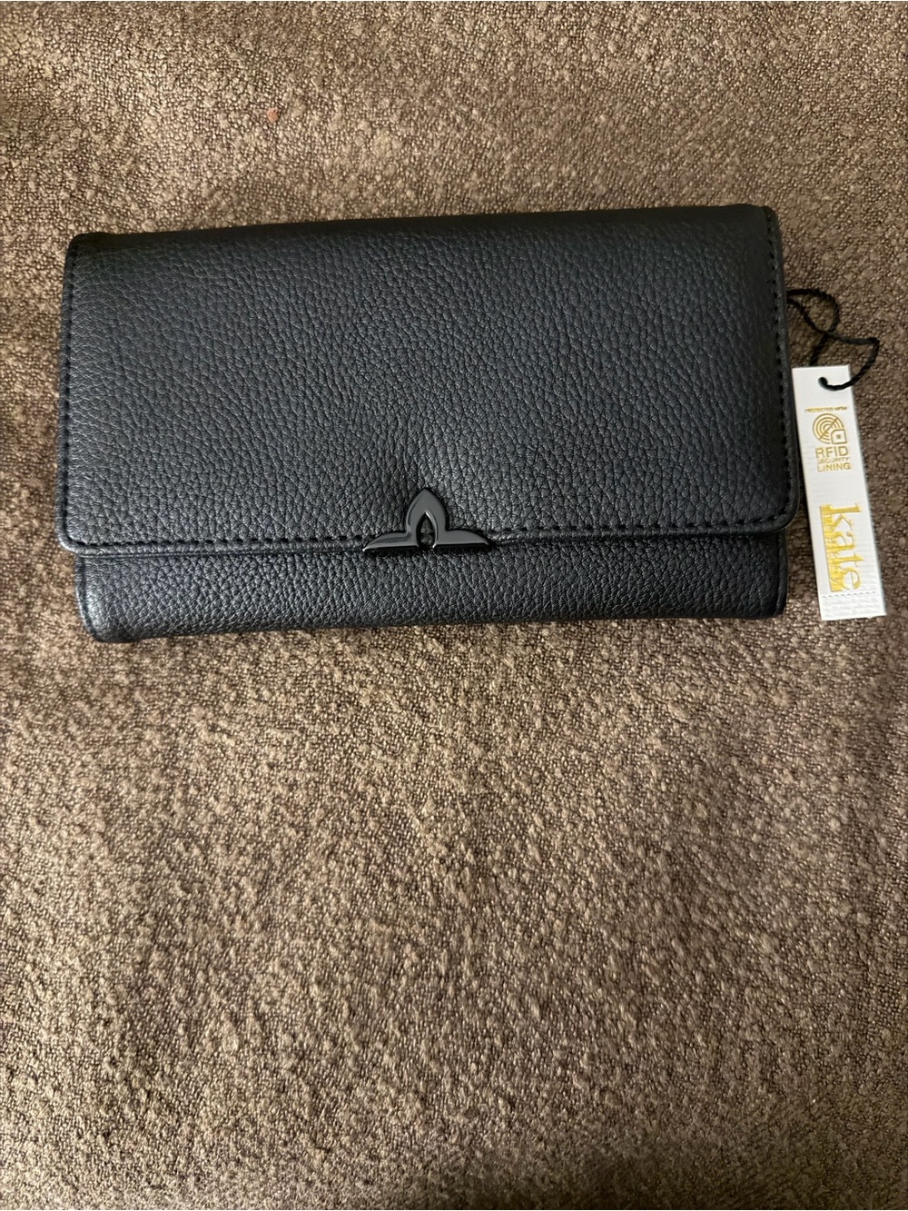kate spade black pebbled leather continental wallet